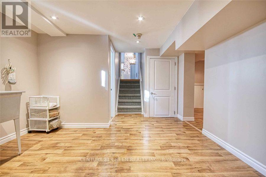 12 Joycelyn Drive, Mississauga, Ontario  L5M 1T6 - Photo 18 - W12840040