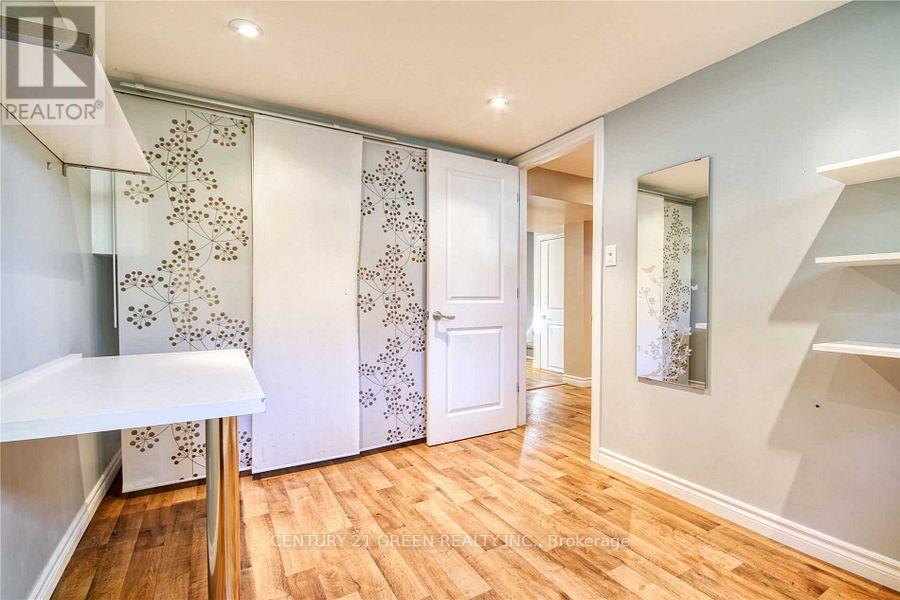 12 Joycelyn Drive, Mississauga, Ontario  L5M 1T6 - Photo 23 - W12840040