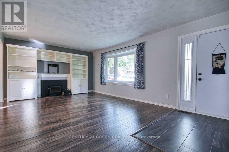 12 Joycelyn Drive, Mississauga, Ontario  L5M 1T6 - Photo 3 - W12840040