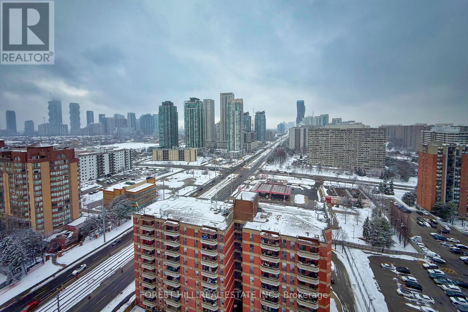 1804 - 1 Fairview Road E, Mississauga, Ontario  L5A 4C6 - Photo 31 - W12840082