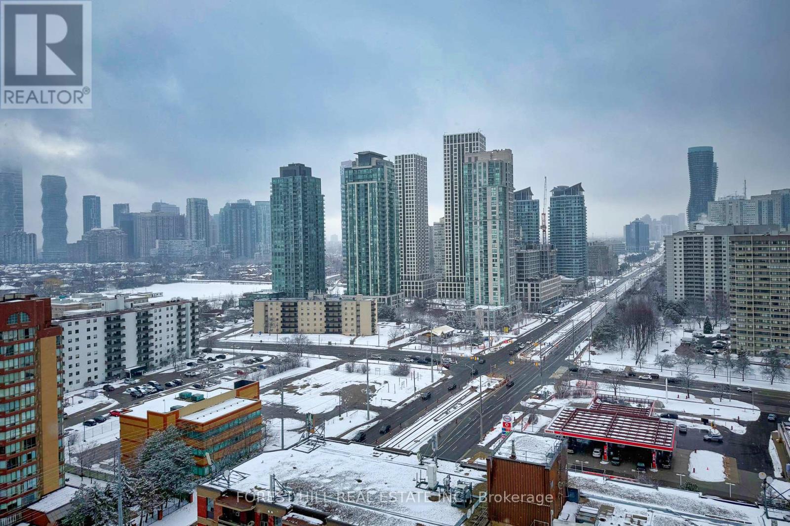 1804 - 1 Fairview Road E, Mississauga, Ontario  L5A 4C6 - Photo 32 - W12840082