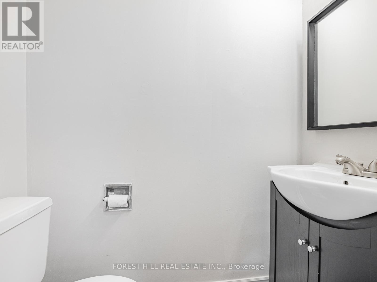 25 - 16 Rexdale Boulevard, Toronto (Rexdale-Kipling), Ontario  M9W 5Z3 - Photo 18 - W12840140