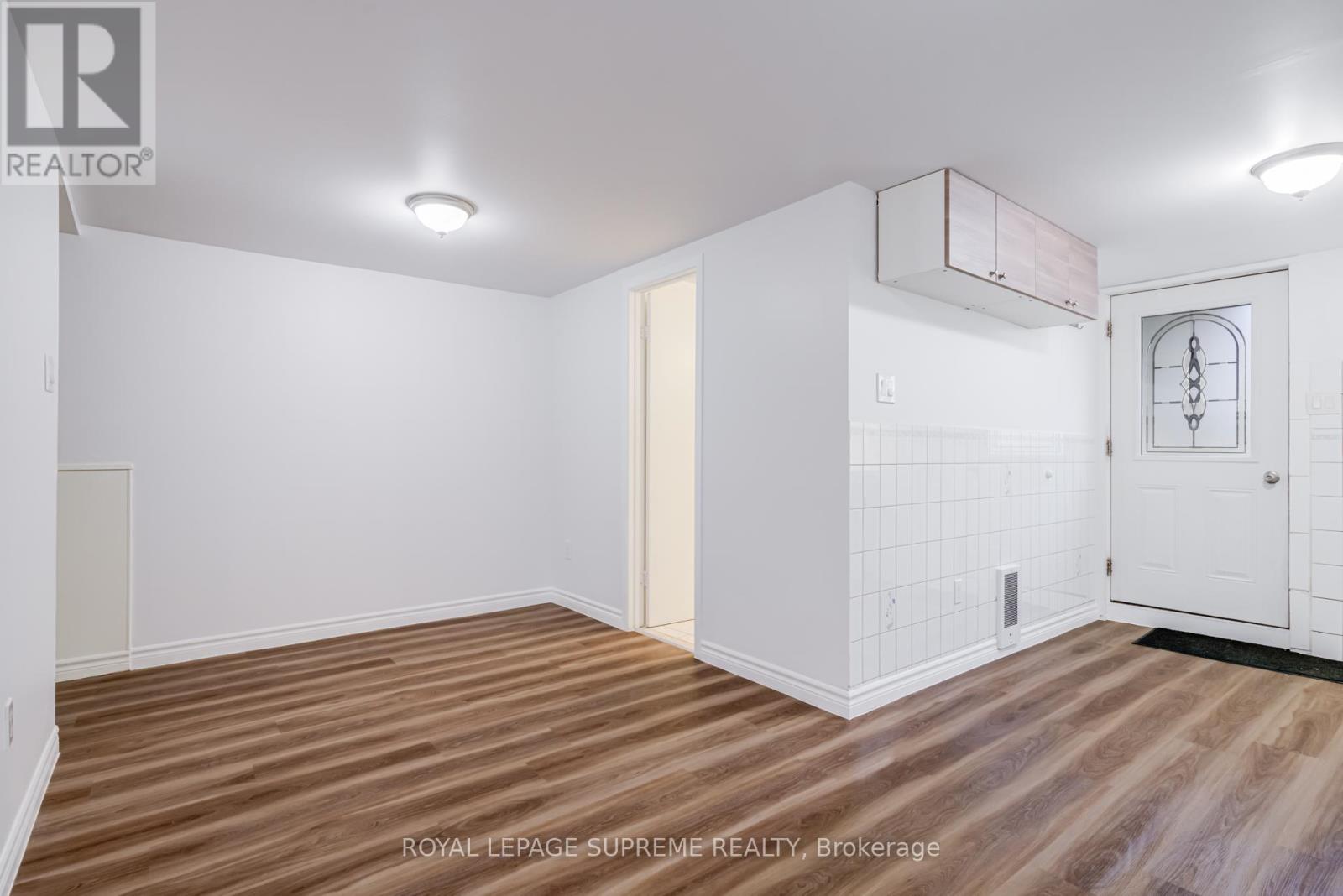 Lower - 224 Christie Street, Toronto, Ontario  M6G 3B7 - Photo 12 - W12840168