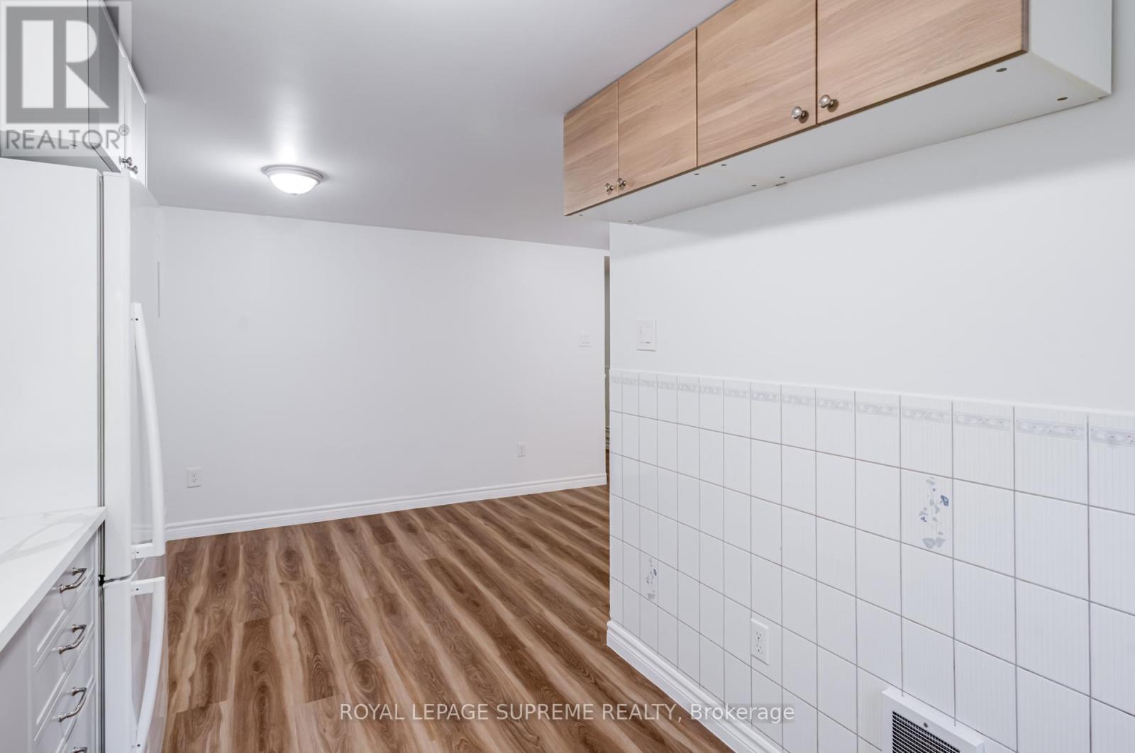 Lower - 224 Christie Street, Toronto, Ontario  M6G 3B7 - Photo 17 - W12840168