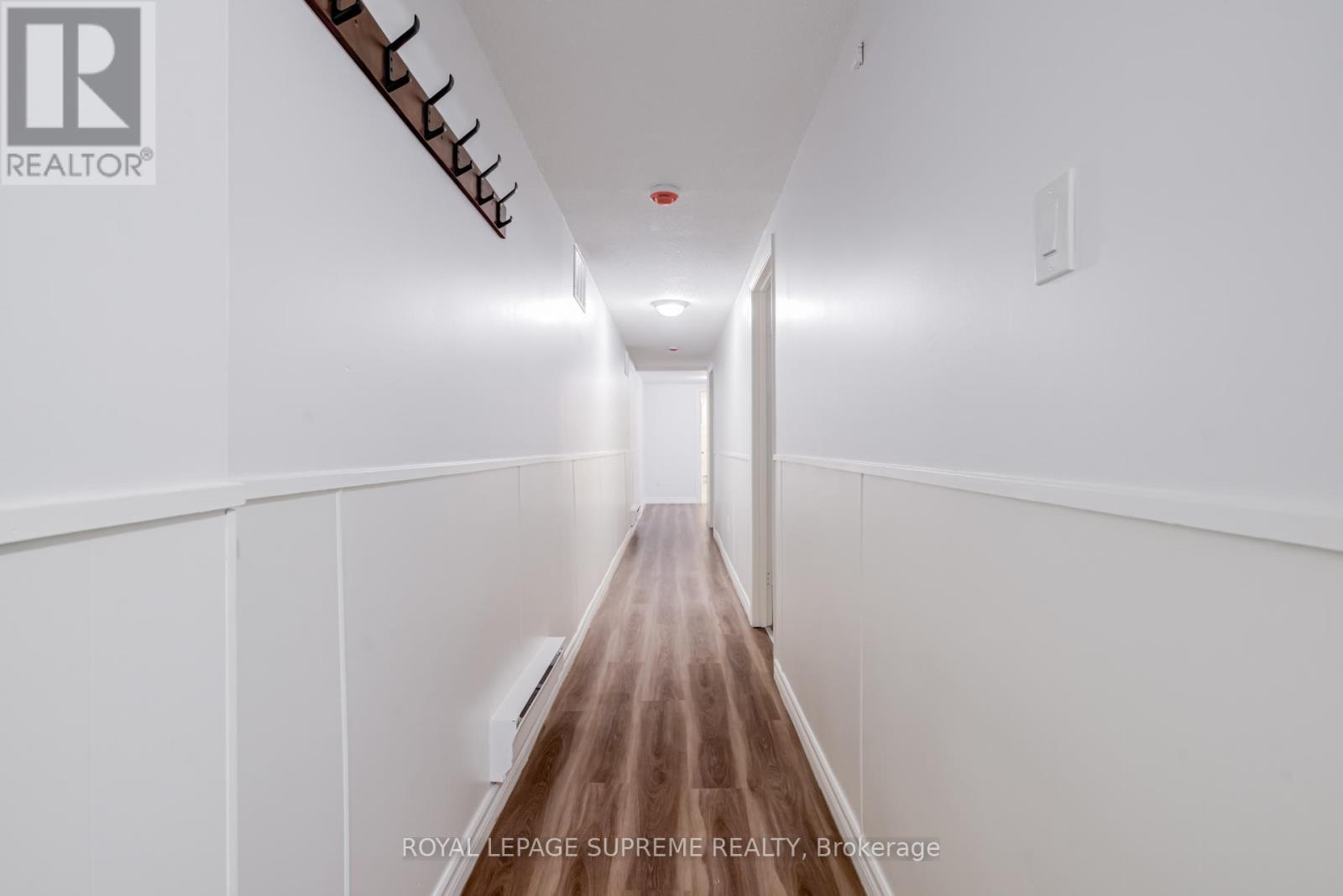 Lower - 224 Christie Street, Toronto, Ontario  M6G 3B7 - Photo 7 - W12840168