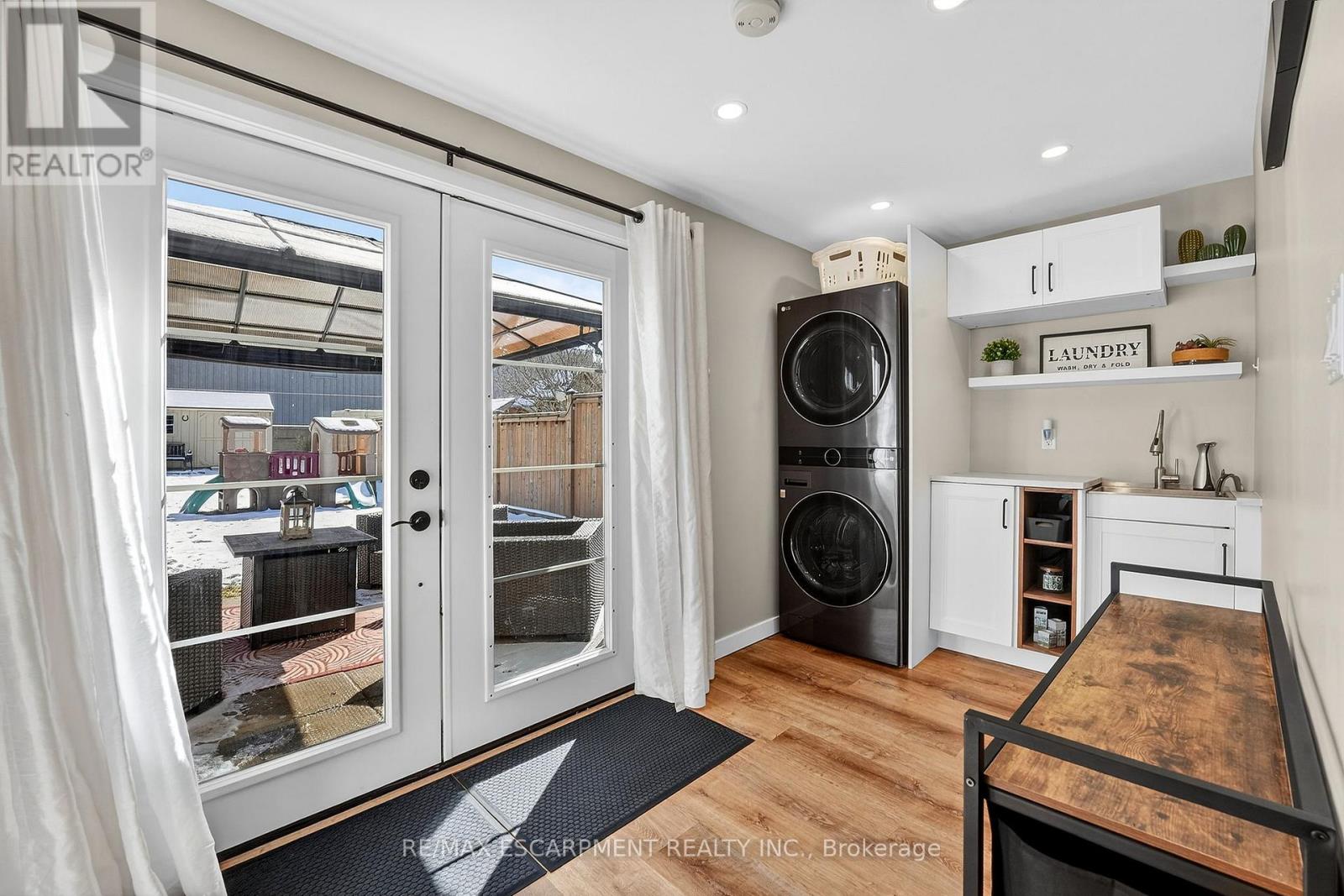 162 Dufferin Street, West Lincoln, Ontario  L0R 2A0 - Photo 15 - X12840024