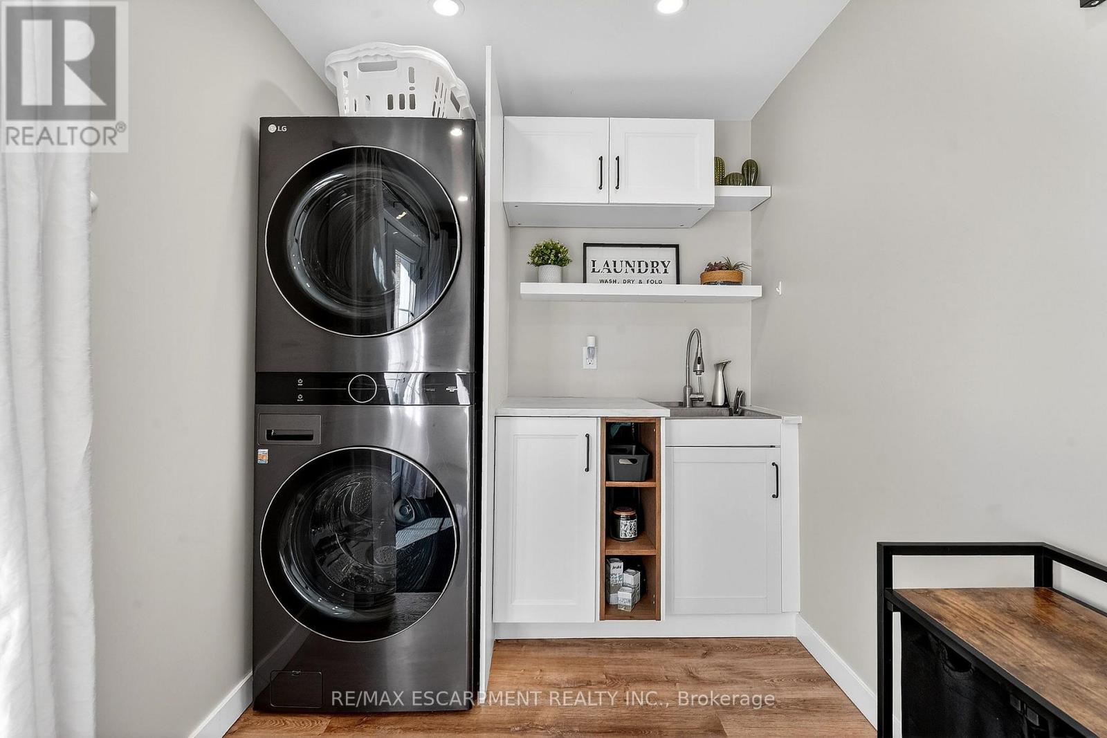 162 Dufferin Street, West Lincoln, Ontario  L0R 2A0 - Photo 17 - X12840024