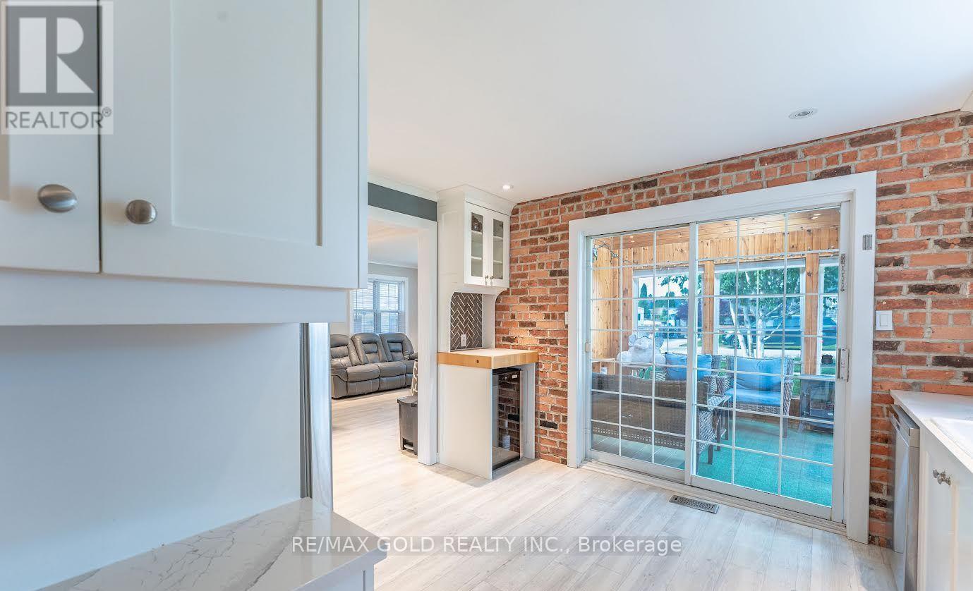 15 Shelley Avenue, St. Catharines, Ontario  L2N 5L4 - Photo 10 - X12840070