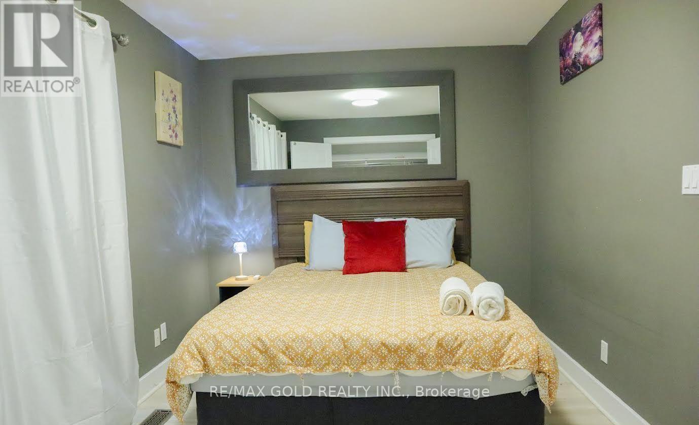 15 Shelley Avenue, St. Catharines, Ontario  L2N 5L4 - Photo 18 - X12840070