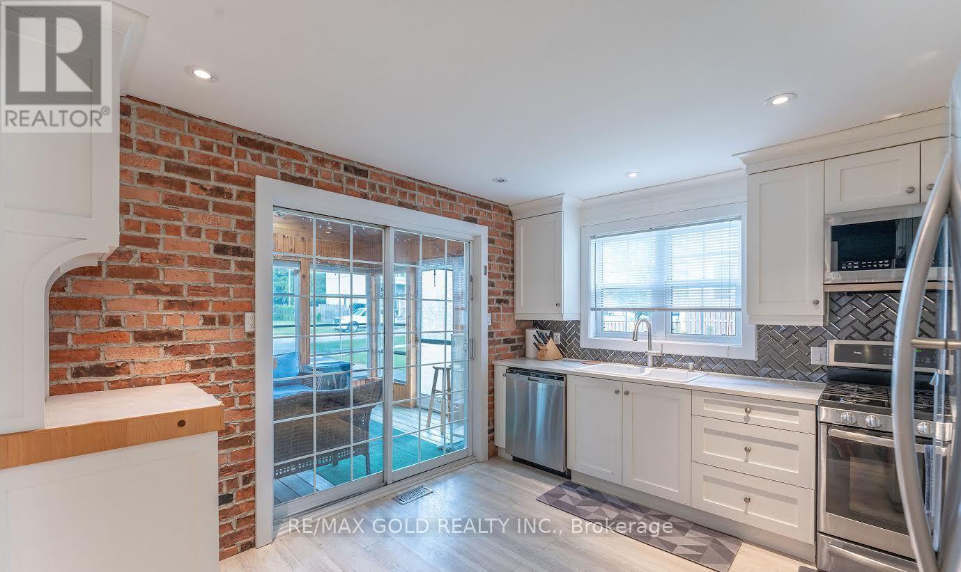 15 Shelley Avenue, St. Catharines, Ontario  L2N 5L4 - Photo 9 - X12840070