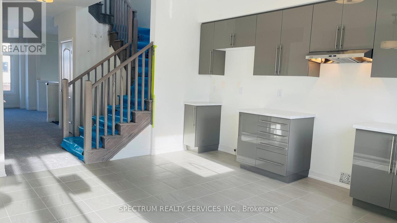 30 - 313 Conklin Street, Brantford, Ontario  N3T 5L5 - Photo 5 - X12840150