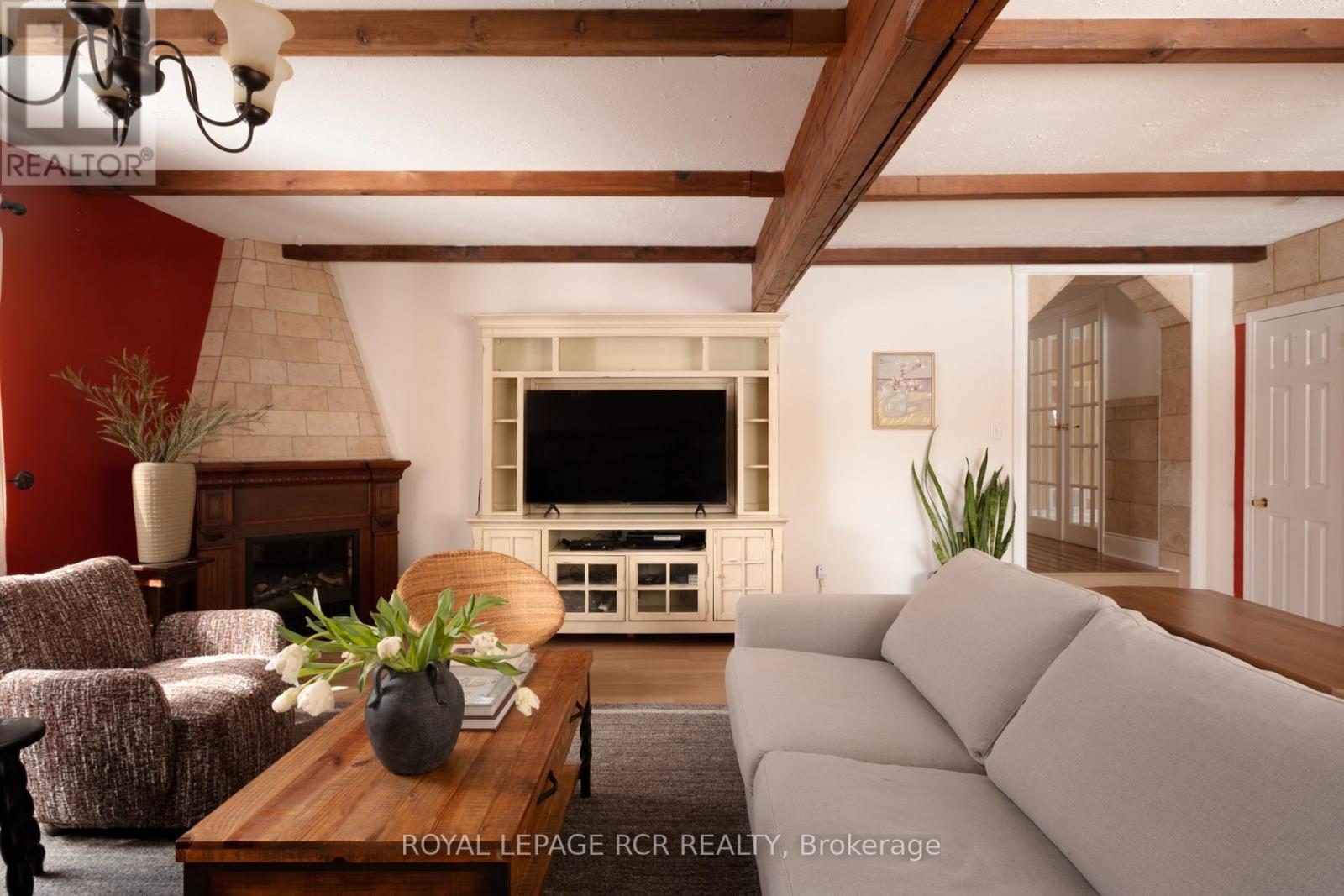 6024 Fourth Line, Erin, Ontario  L0N 1N0 - Photo 10 - X12840164