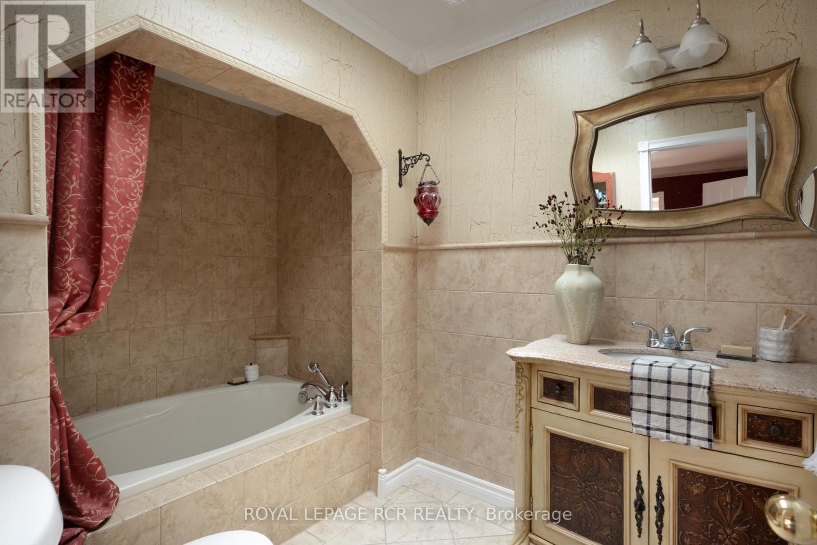 6024 Fourth Line, Erin, Ontario  L0N 1N0 - Photo 33 - X12840164