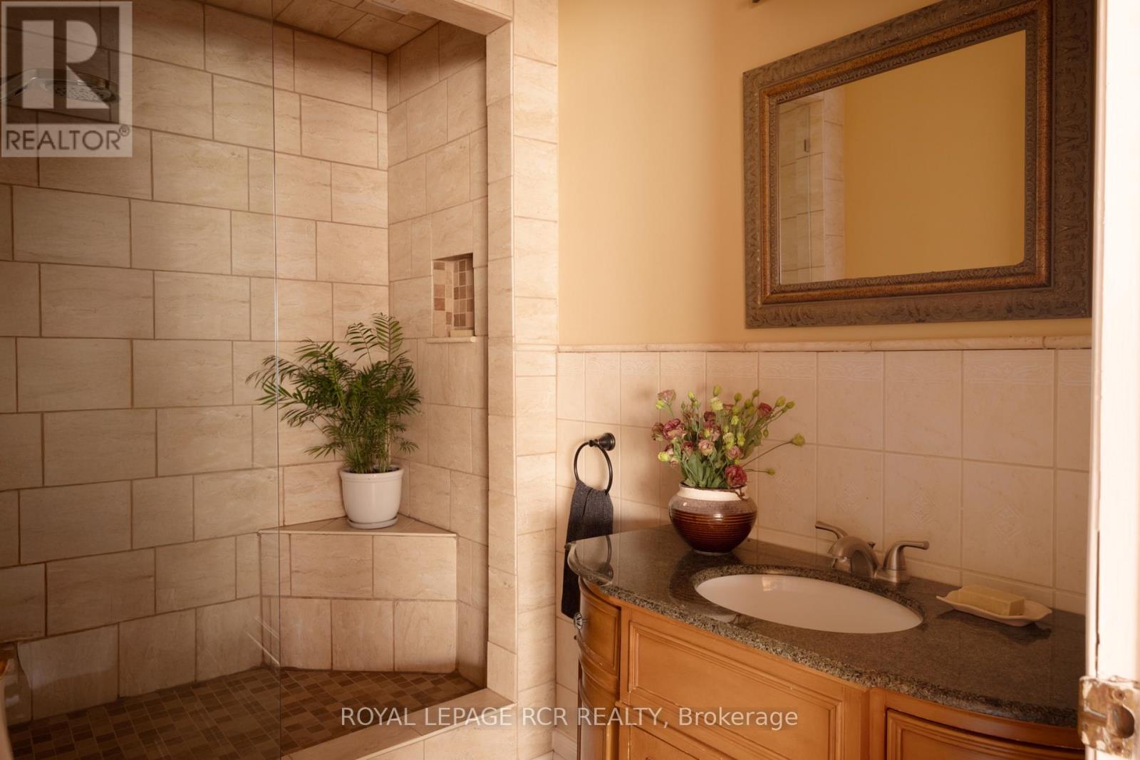 6024 Fourth Line, Erin, Ontario  L0N 1N0 - Photo 37 - X12840164