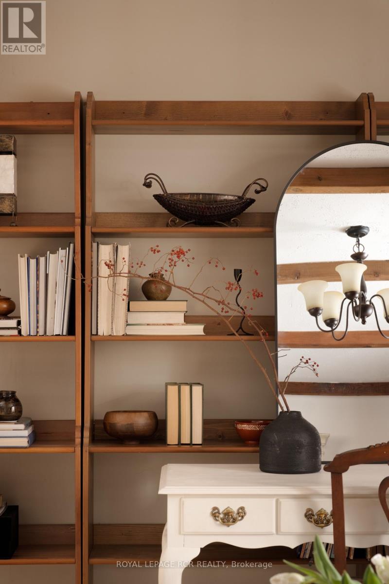 6024 Fourth Line, Erin, Ontario  L0N 1N0 - Photo 4 - X12840164