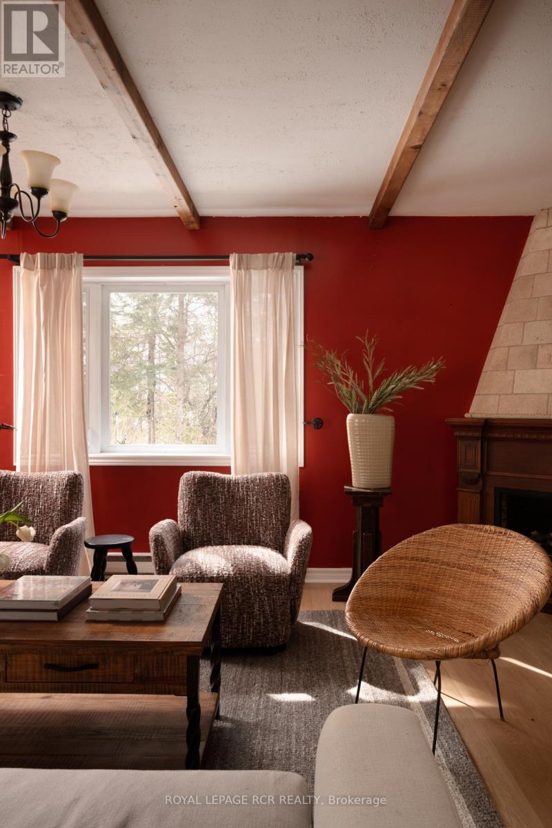 6024 Fourth Line, Erin, Ontario  L0N 1N0 - Photo 6 - X12840164