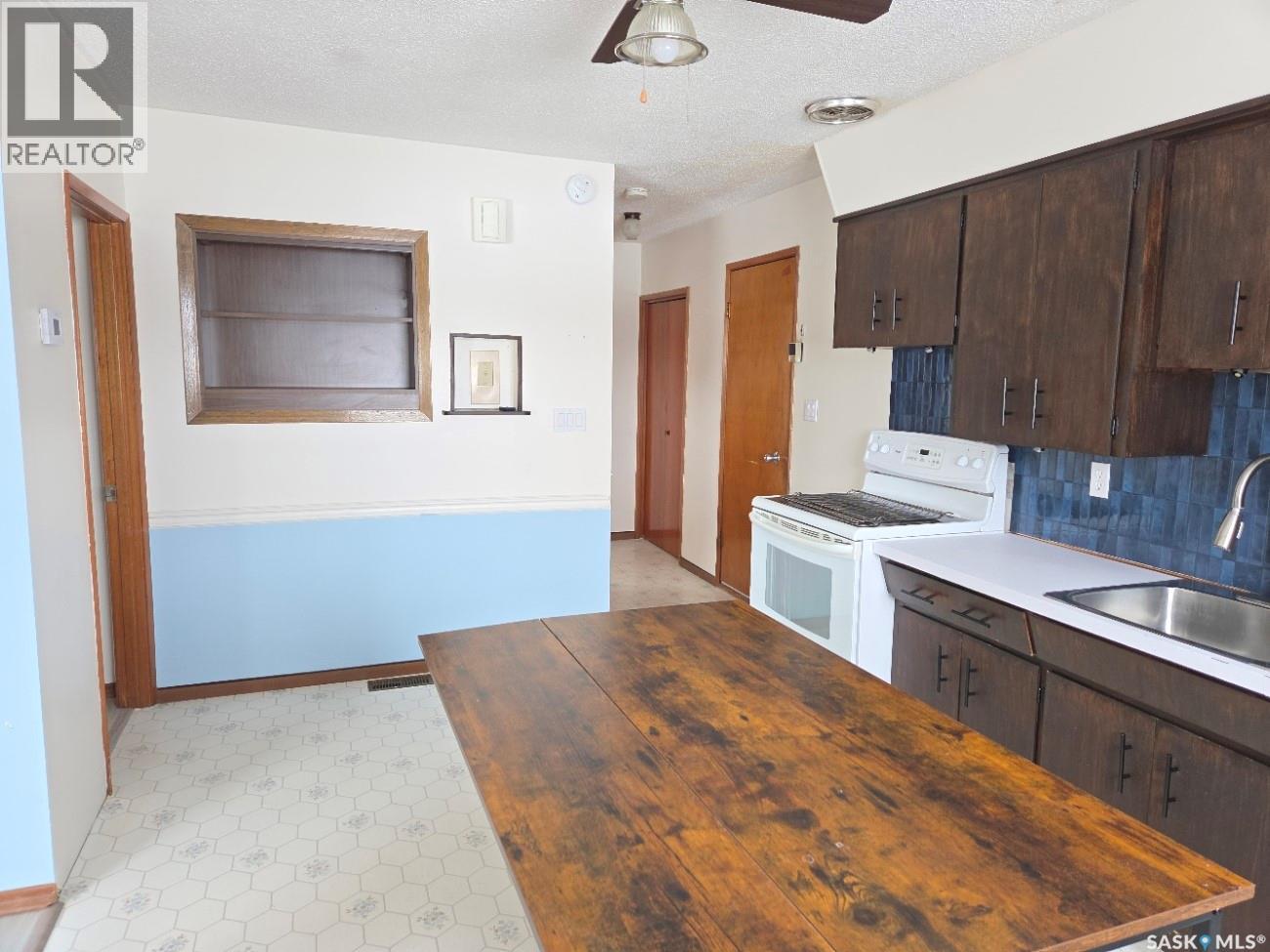 103 Railway Avenue S, Middle Lake, Saskatchewan  S0K 2X0 - Photo 9 - SK029617