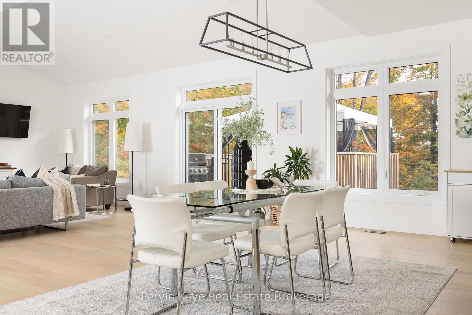 103 Granite Drive, Huntsville, Ontario  P1H 2N5 - Photo 16 - X12781994