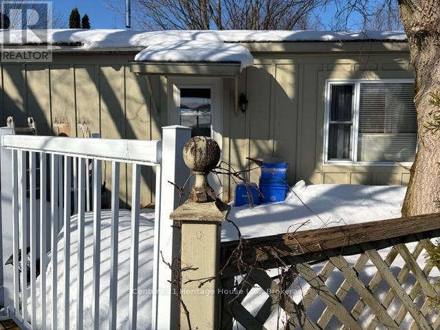 Unit 17  -302694 Douglas Street W, West Grey, Ontario  N0G 1R0 - Photo 3 - X12797560