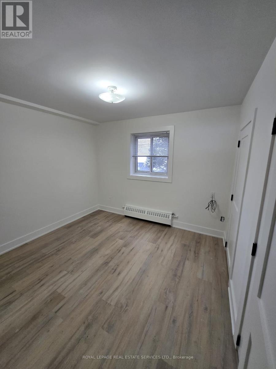 1 - 52 Peter Street, Mississauga, Ontario  L5H 2G8 - Photo 14 - W12812968