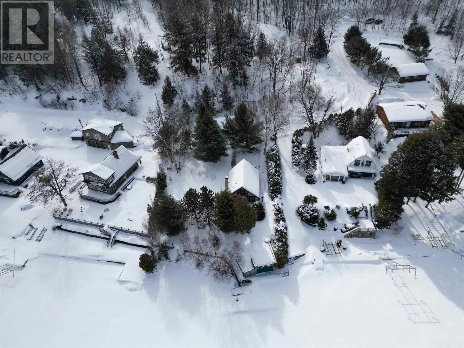 109 Cressey Rd, Thessalon, Ontario  P0R 1L0 - Photo 3 - SM260393