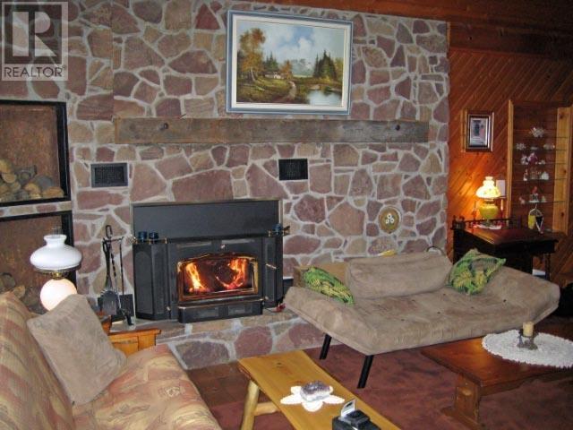 109 Cressey Rd, Thessalon, Ontario  P0R 1L0 - Photo 9 - SM260393