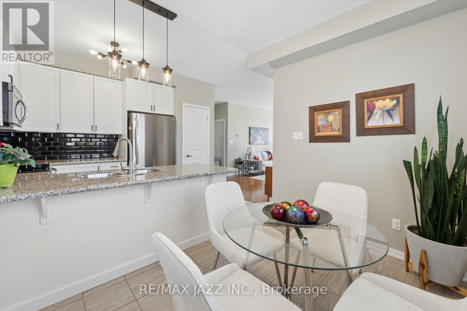 312 - 54 Harvey Johnston Way, Whitby, Ontario  L1M 0J7 - Photo 11 - E12840224