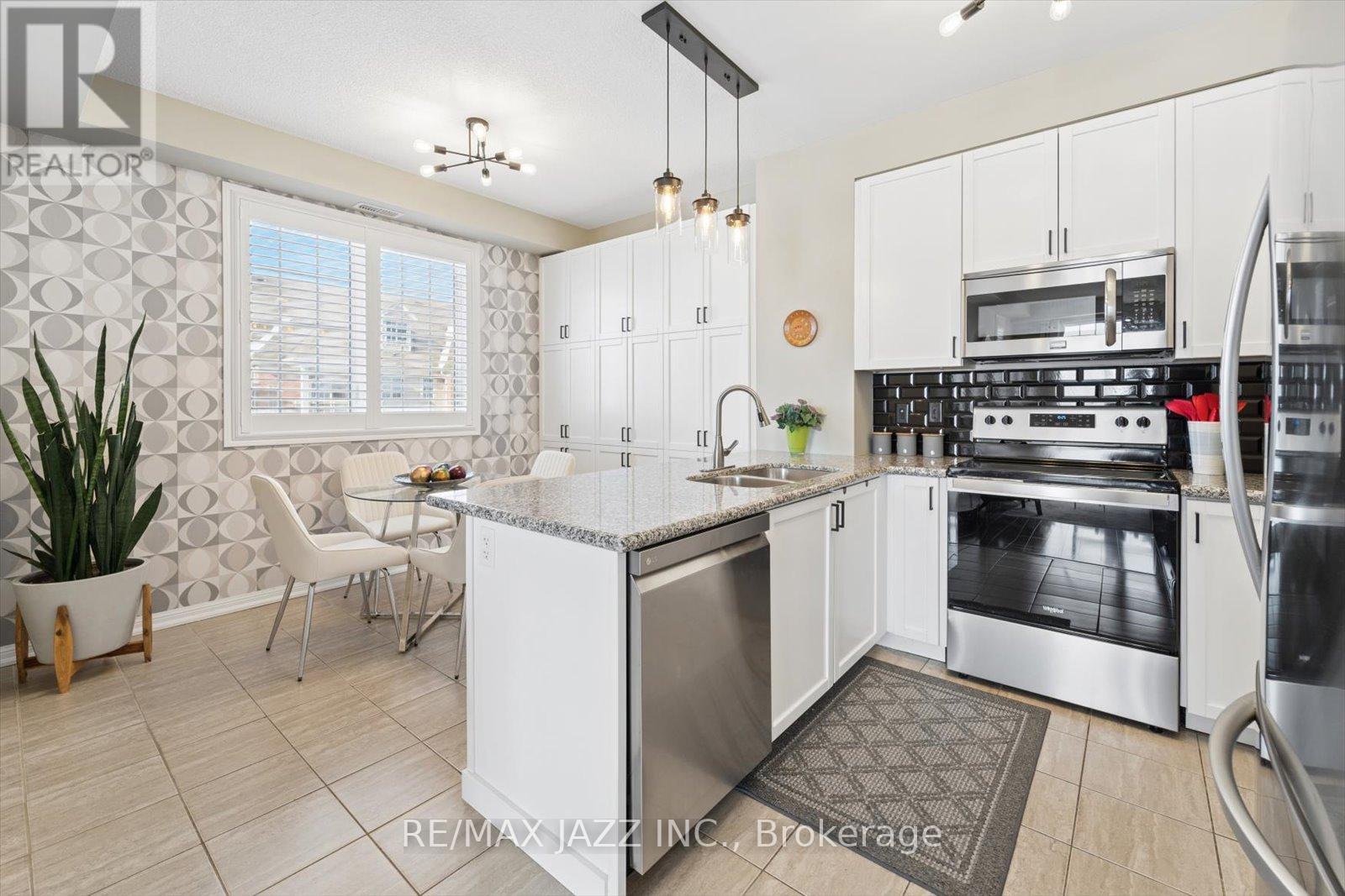 312 - 54 Harvey Johnston Way, Whitby, Ontario  L1M 0J7 - Photo 14 - E12840224