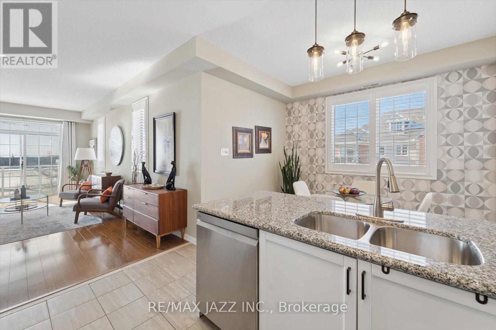 312 - 54 Harvey Johnston Way, Whitby, Ontario  L1M 0J7 - Photo 18 - E12840224