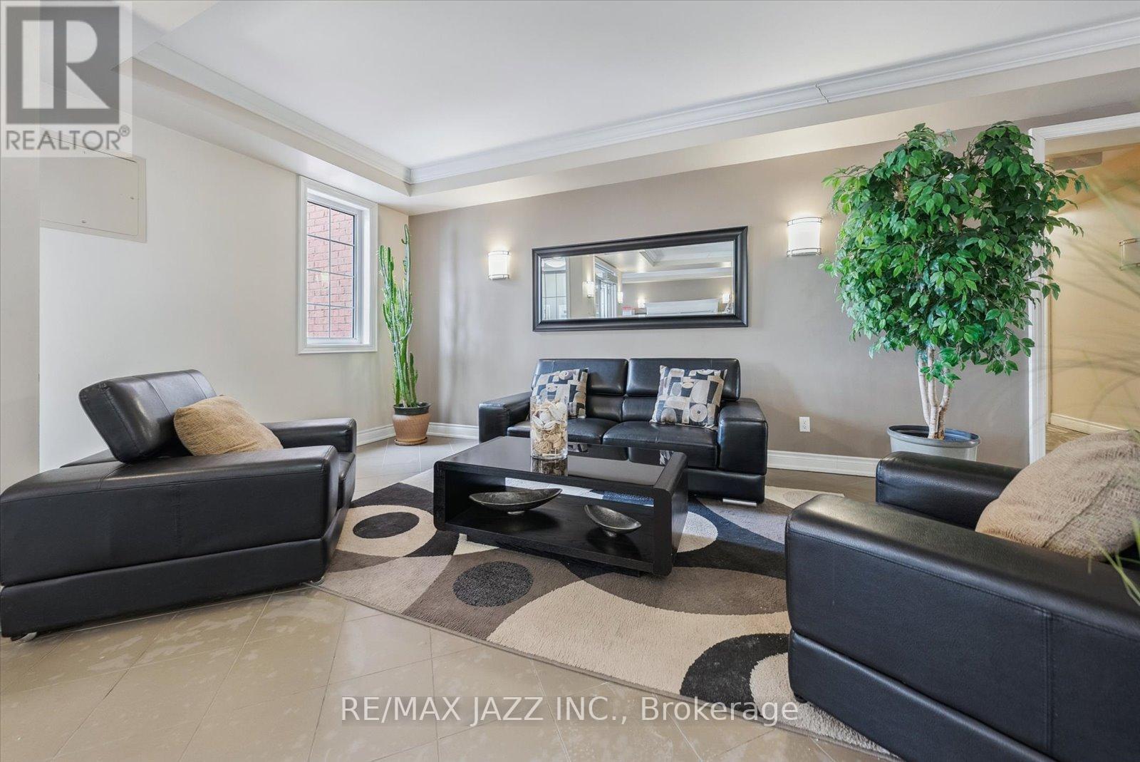 312 - 54 Harvey Johnston Way, Whitby, Ontario  L1M 0J7 - Photo 5 - E12840224