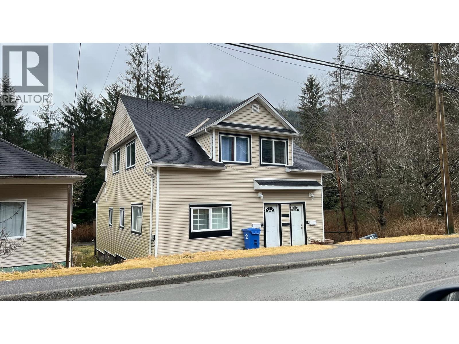 843-845 Comox Avenue, Prince Rupert, British Columbia  V8J 2T4 - Photo 1 - R3095085