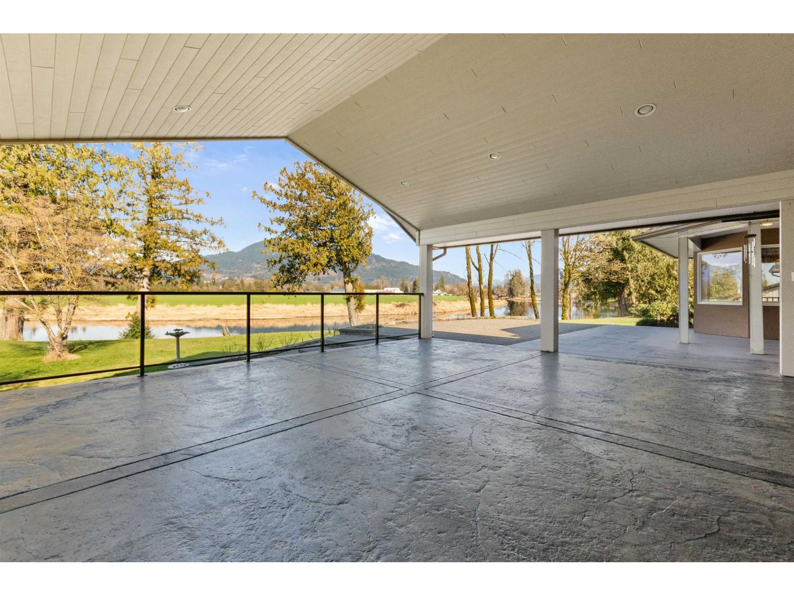 47083 Bell Road, Fairfield Island, Chilliwack, British Columbia  V2P 6H5 - Photo 35 - R3079666