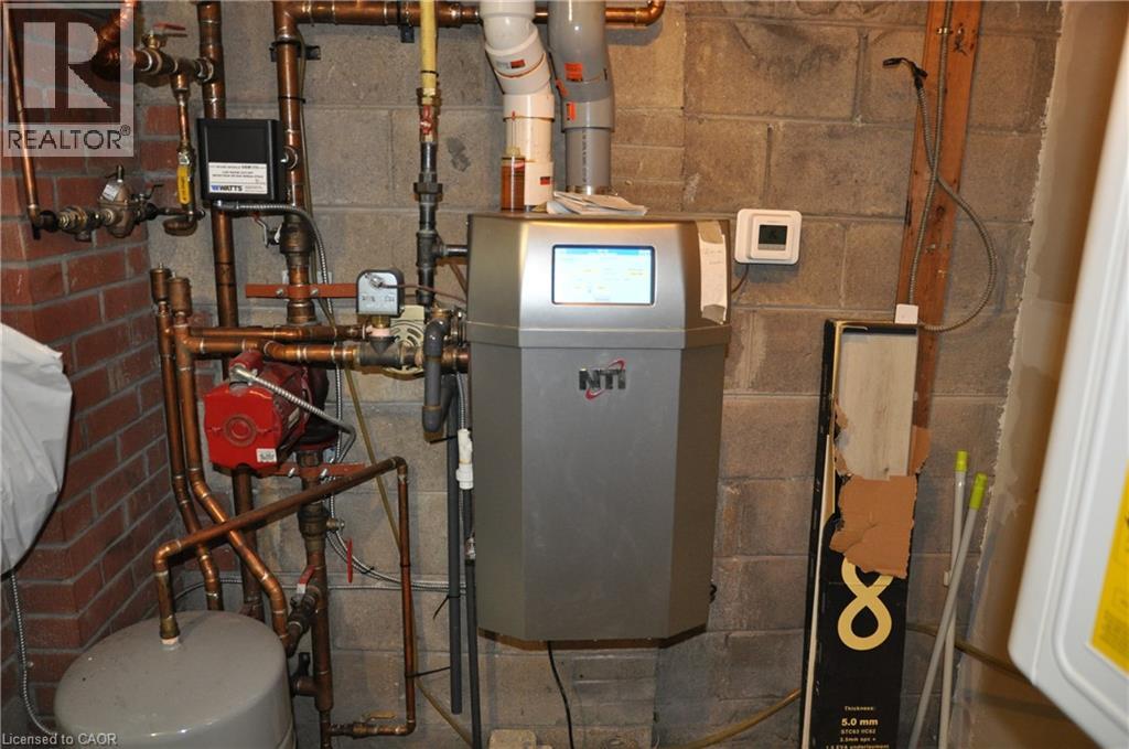 309 Strathearne Avenue, Hamilton, Ontario  L8H 5K8 - Photo 14 - 40805756