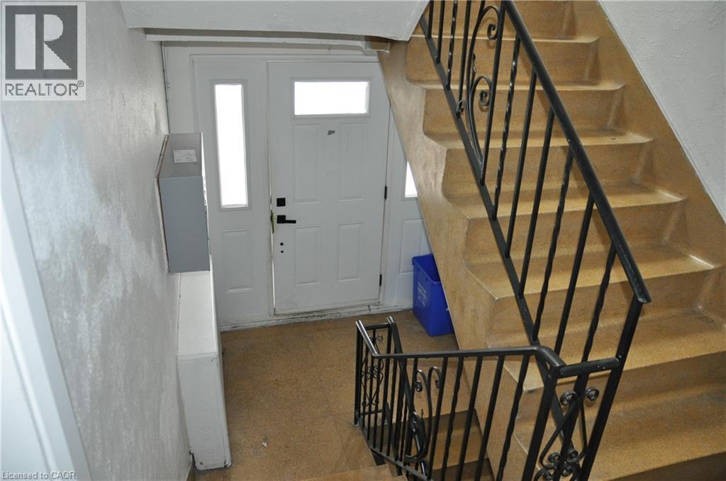 309 Strathearne Avenue, Hamilton, Ontario  L8H 5K8 - Photo 9 - 40805756