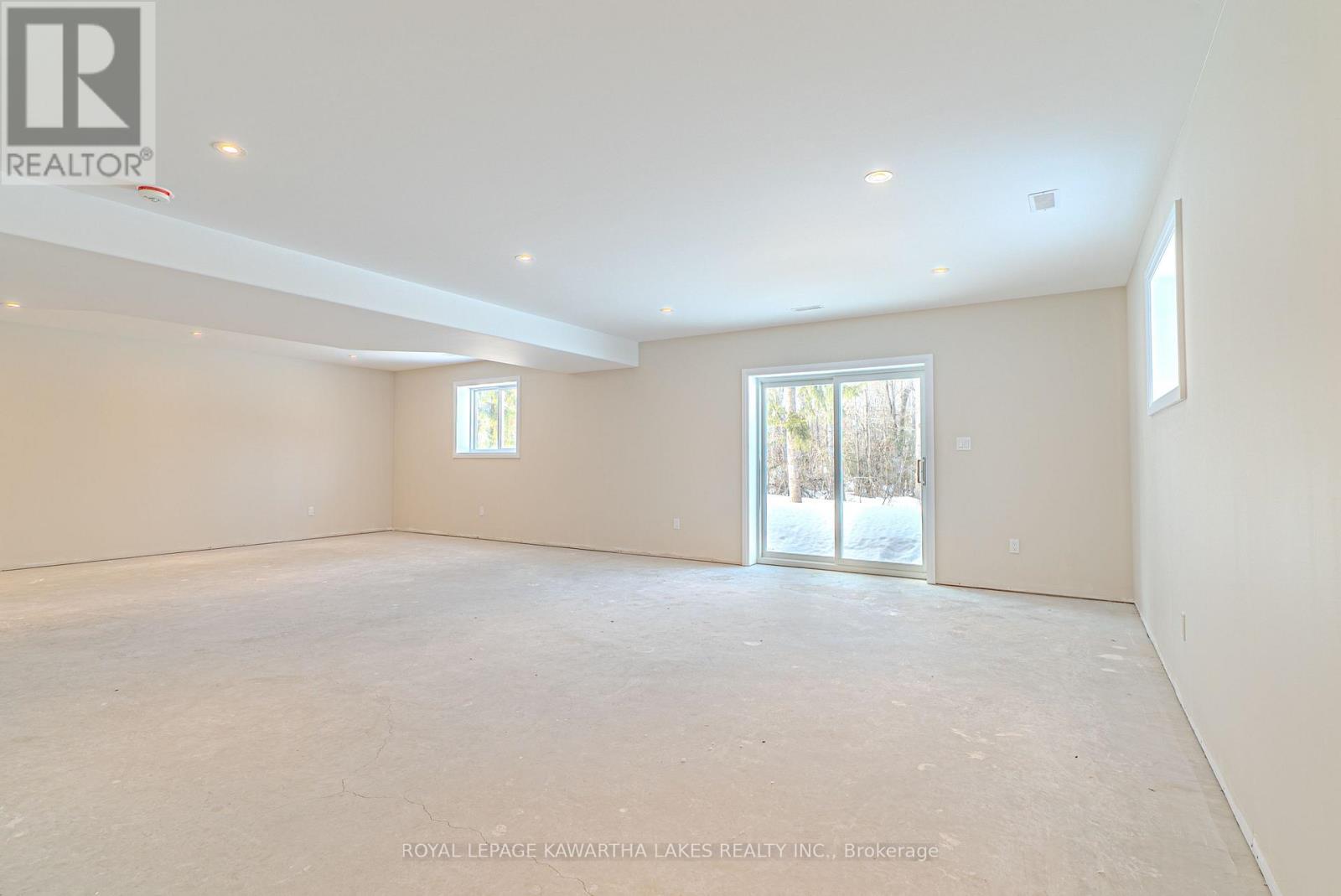 10 Patrick Street, Kawartha Lakes, Ontario  K0M 2B0 - Photo 31 - X12840210