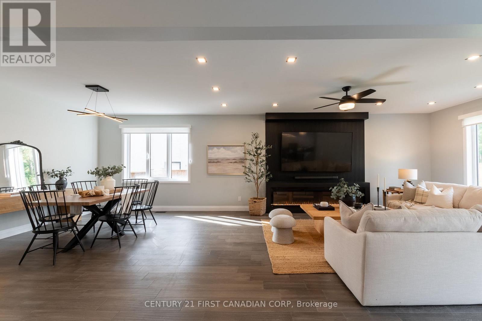 Photo 10 of 40 for 2166 Tripp Drive