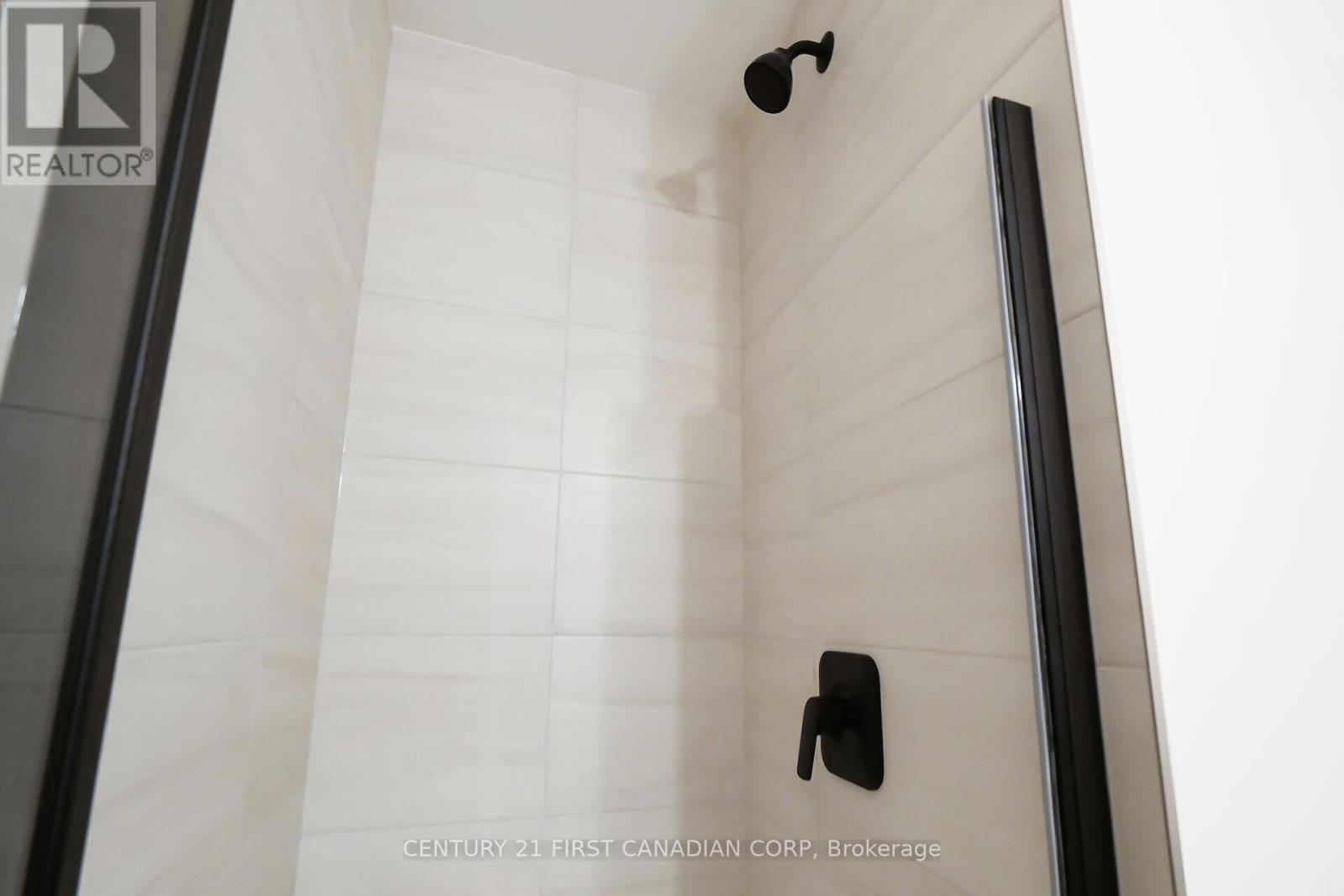 1 - 310 Callaway Road, London North, Ontario  N6G 0N8 - Photo 9 - X12840330