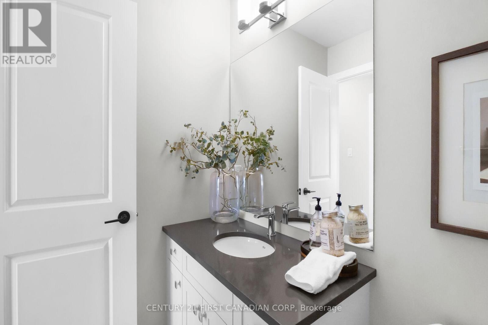 7 - 310 Callaway Road, London North, Ontario  N6G 0N8 - Photo 27 - X12840334