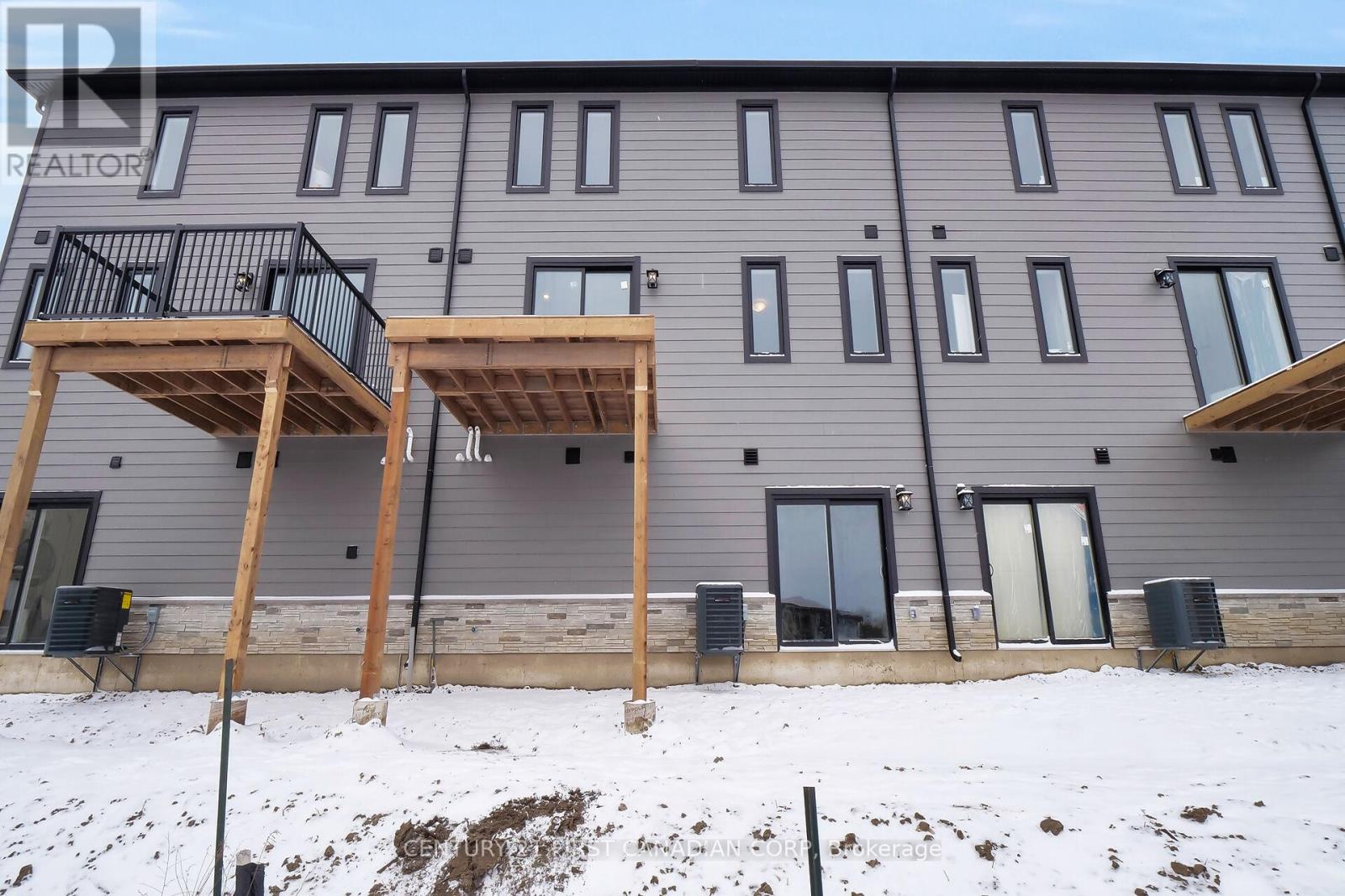 7 - 310 Callaway Road, London North, Ontario  N6G 0N8 - Photo 29 - X12840334