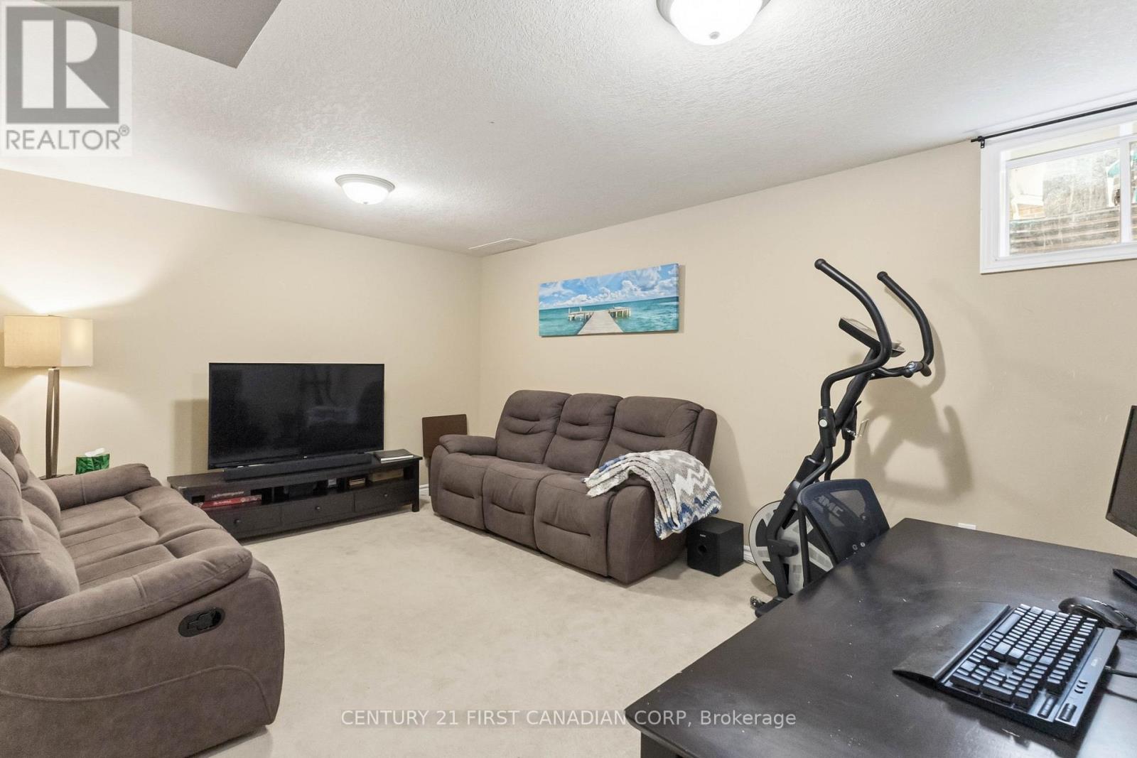 28 - 1059 Whetherfield Street, London North, Ontario  N6H 0B6 - Photo 36 - X12840410