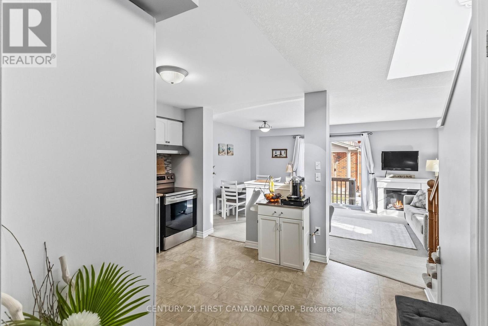 28 - 1059 Whetherfield Street, London North, Ontario  N6H 0B6 - Photo 9 - X12840410