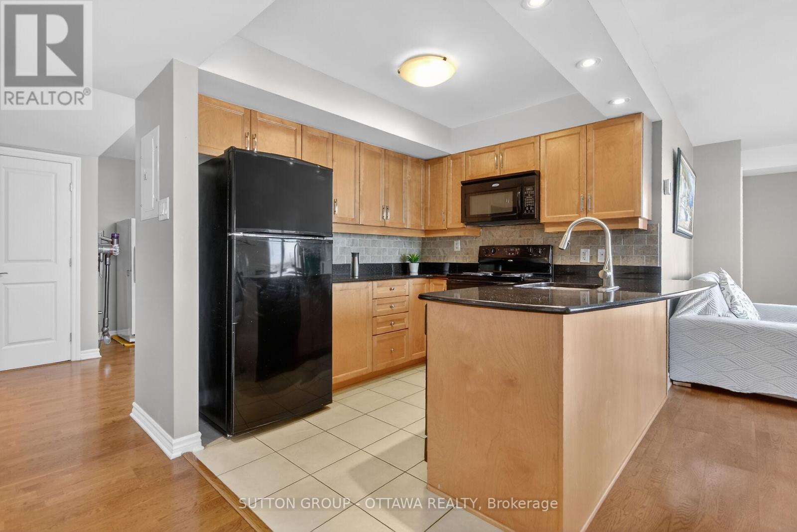 507 - 314 Central Park Drive, Ottawa, Ontario K2C 0R2 - Photo 14 - X12840324