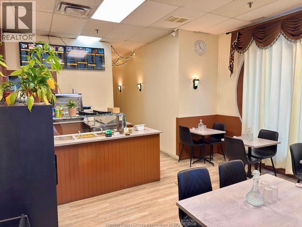 3707 Tecumseh Road, Windsor, Ontario  N8W 1H8 - Photo 5 - 26004152