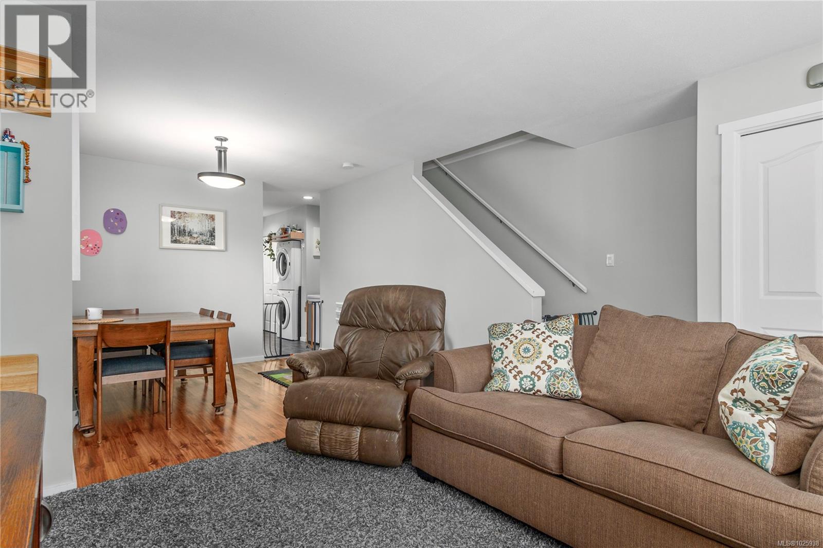 A 2320 Embleton Cres, Courtenay, British Columbia  V9N 8W9 - Photo 9 - 1025938