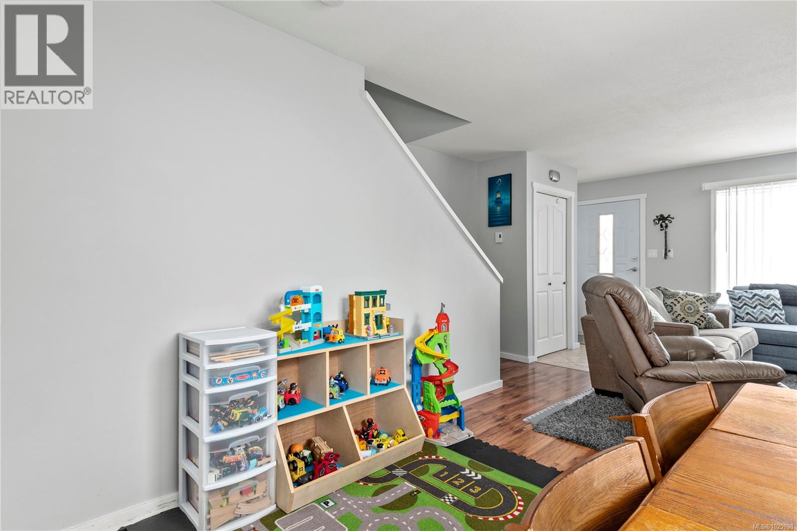 A 2320 Embleton Cres, Courtenay, British Columbia  V9N 8W9 - Photo 12 - 1025938