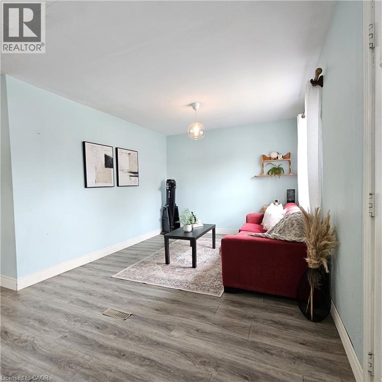 25 Augusta Avenue, St. Catharines, Ontario  L2M 5R3 - Photo 40 - 40795083