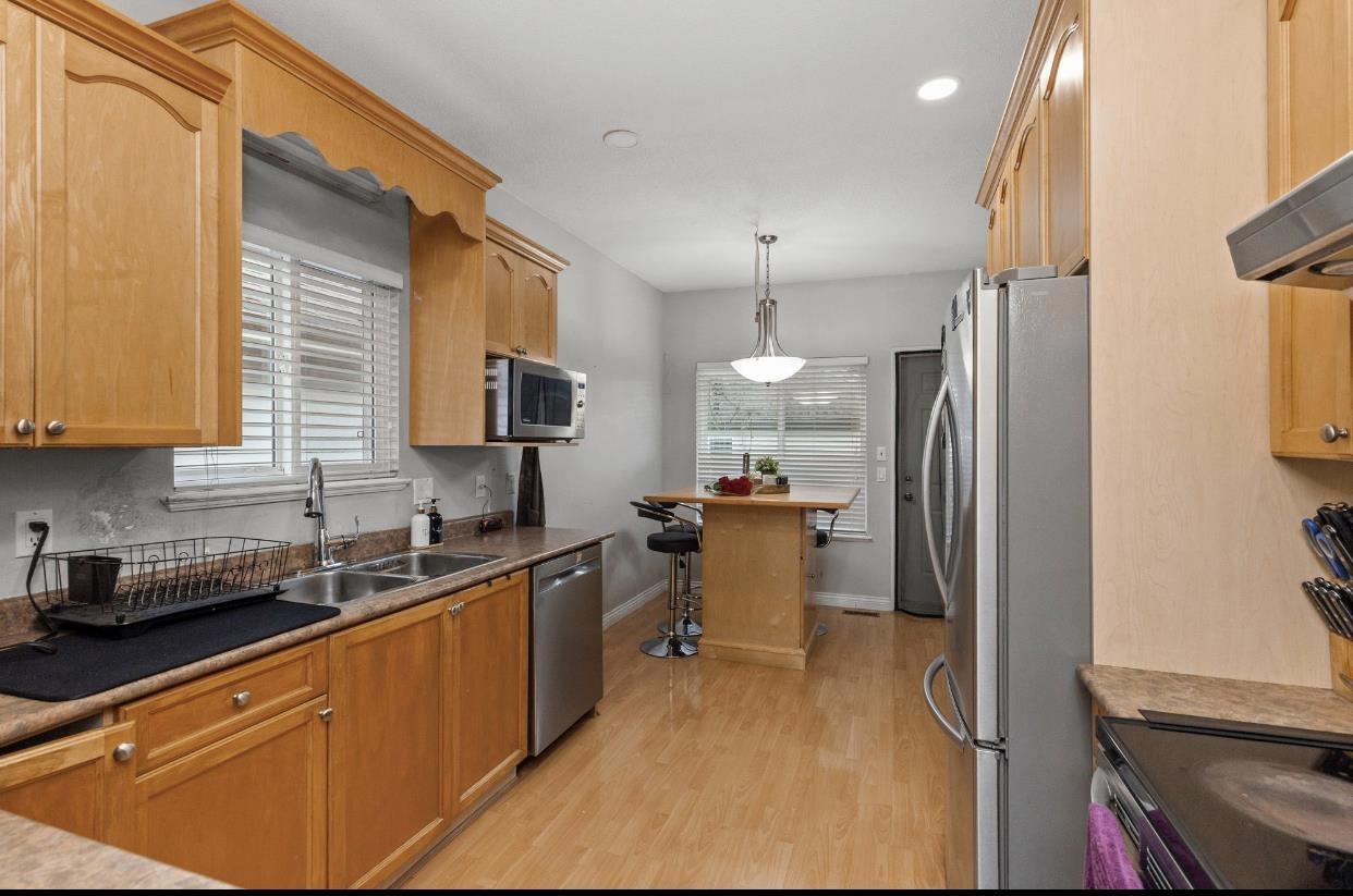 8530 Fennell Street, Mission, British Columbia  V4S 1M2 - Photo 9 - R3071760