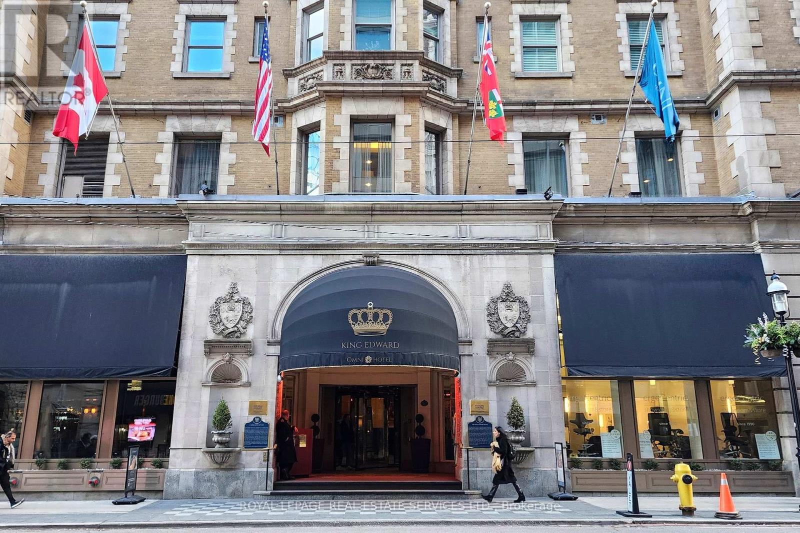 316 - 22 LEADER LANE, Toronto, Ontario