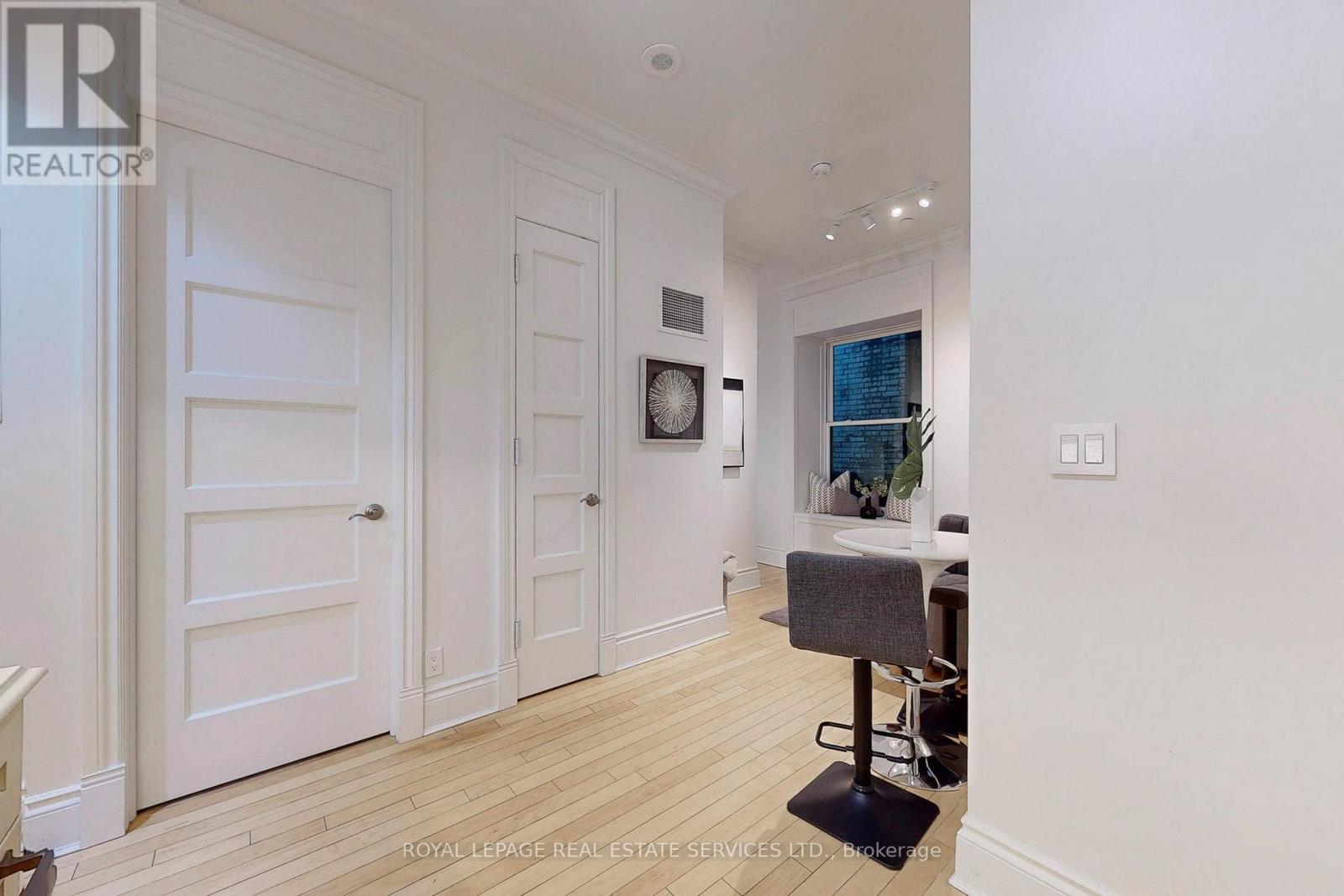 316 - 22 Leader Lane, Toronto, Ontario  M5E 0B2 - Photo 13 - C12840196