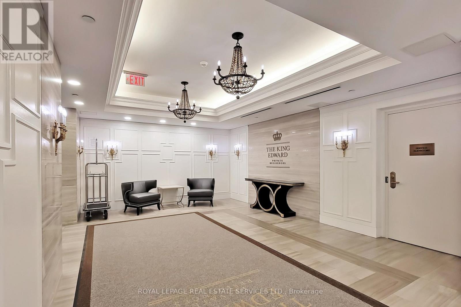 316 - 22 Leader Lane, Toronto, Ontario  M5E 0B2 - Photo 4 - C12840196